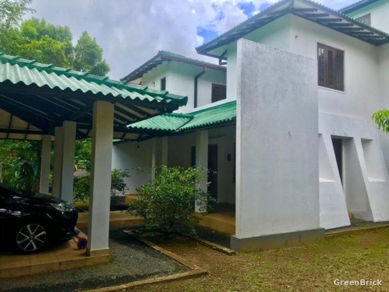 House in Matara - Kirimatimulla, Telijjawila Road, Matara