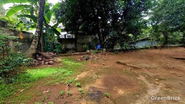 Land in Kandy - Lewella - Kandy
