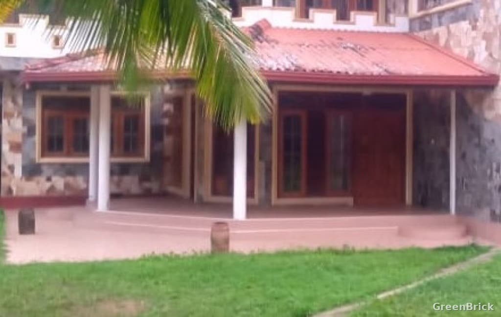 House in Galle - Galle
