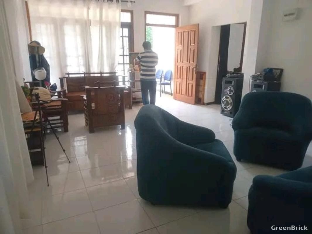 House in Badulla - Badulla City, Badulla