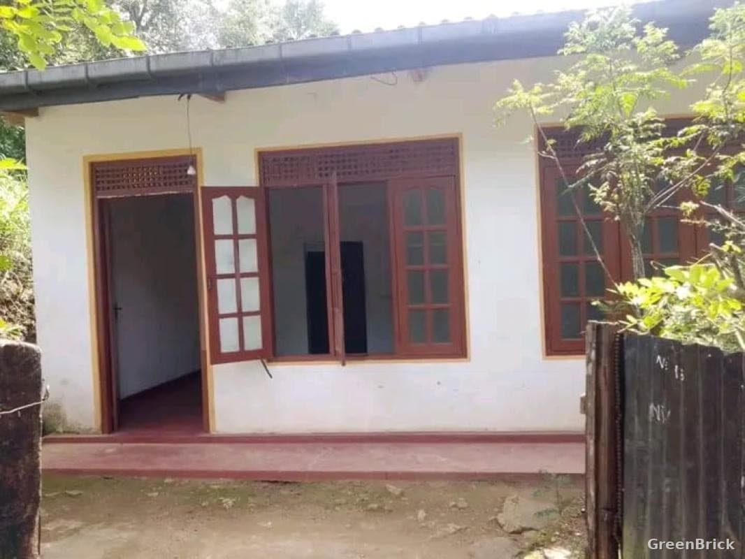 House in Badulla - Kalugalpitiya, Badulla