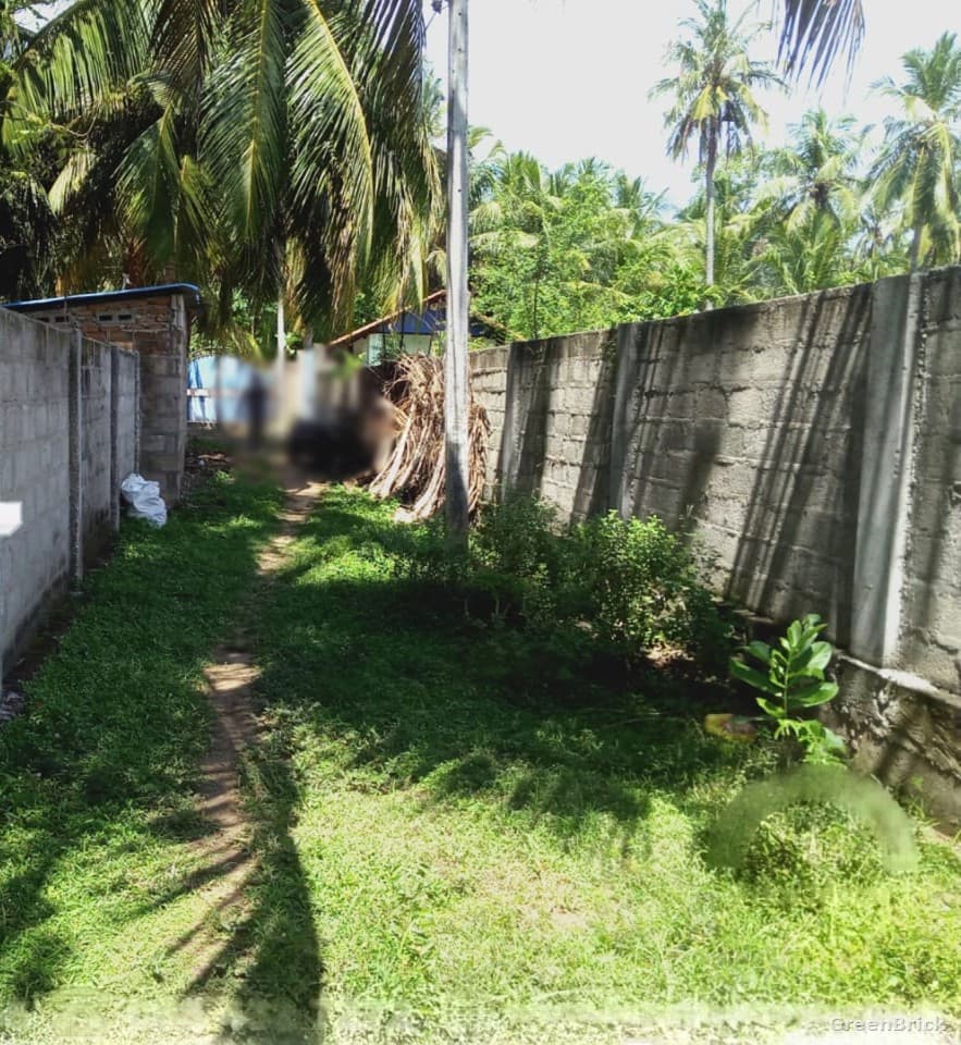 Land in Ampara - Karaitivu, Ampara