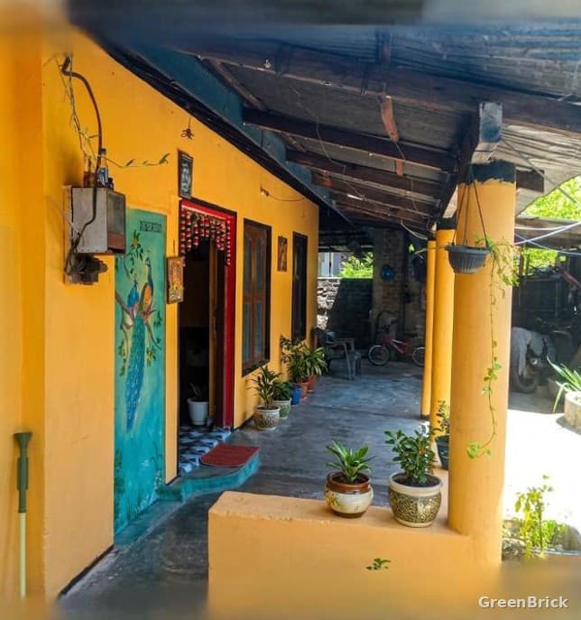 House in Ampara - Pandiruppu, Ampara