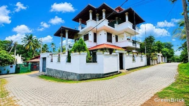 House in Gampaha - Gampaha Yakkala