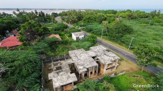 Villa in Hambantota - Matara - Tissamaharama Main Road, Hambantota