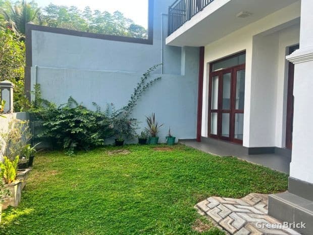 Unit in Kandy - Asgiriya , Kandy