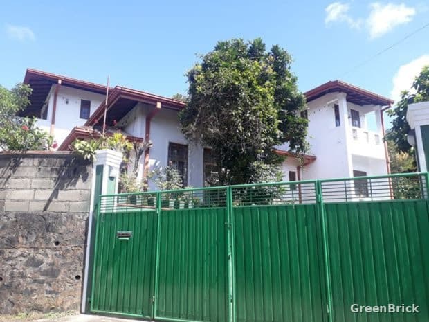 House in Kandy - 197/70, Richmond Hill Road, Heerassagala, Kandy